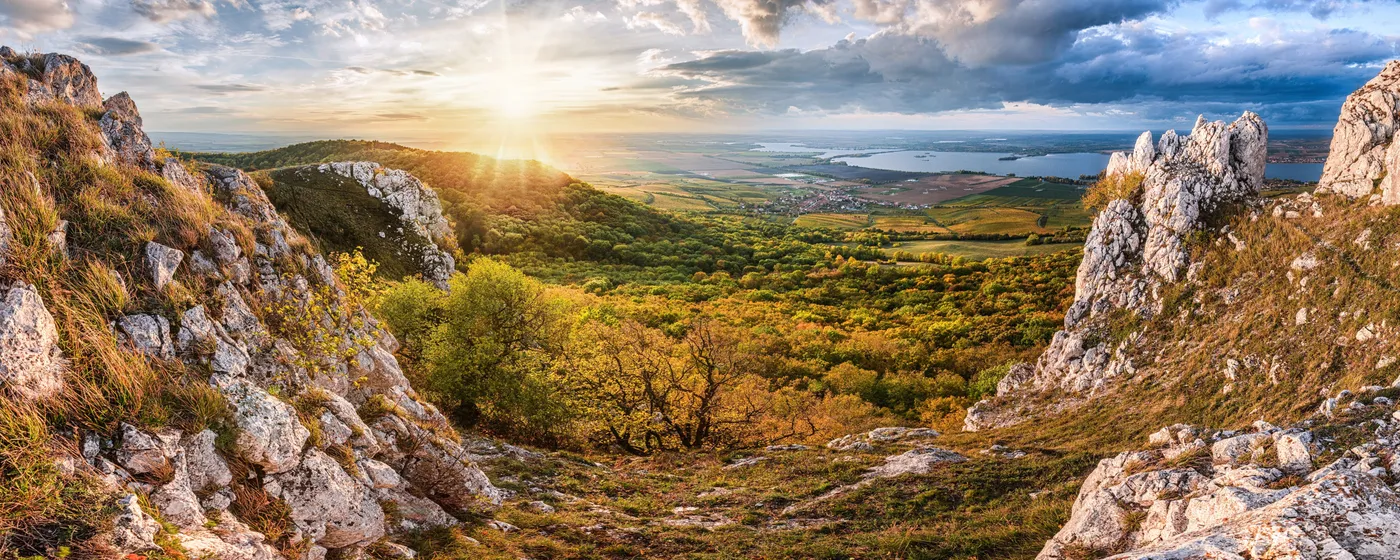 Výhledy nad soutěskou, Pálava, obraz krajiny jižní Moravy