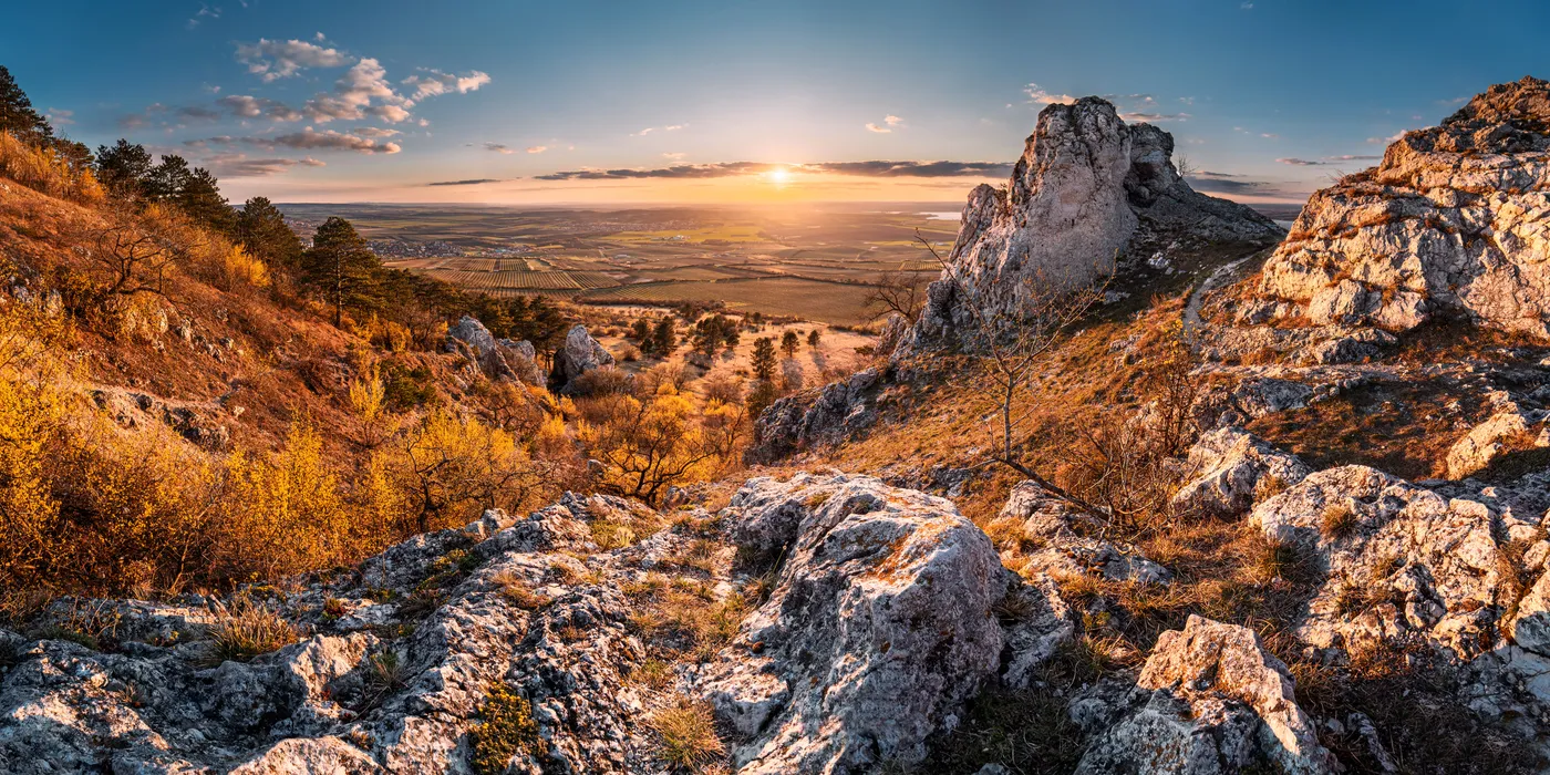 Výhledy z Trůnu, Bílé Karpaty, obraz krajiny jižní Moravy
